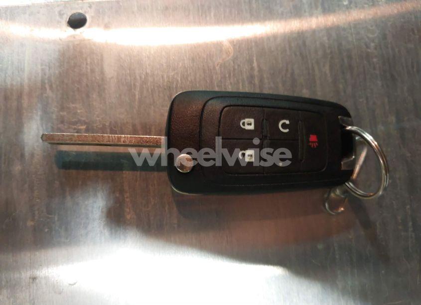 Photo 11 of 2011 Chevrolet Equinox 2LT (VIN 2CNFLNE57B6293288)