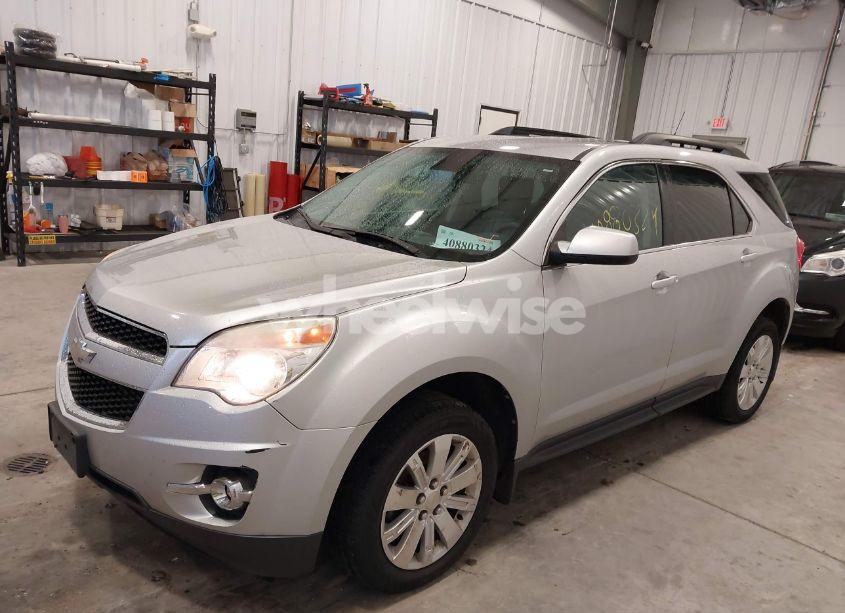 Photo 2 of 2011 Chevrolet Equinox 2LT (VIN 2CNFLNE57B6293288)
