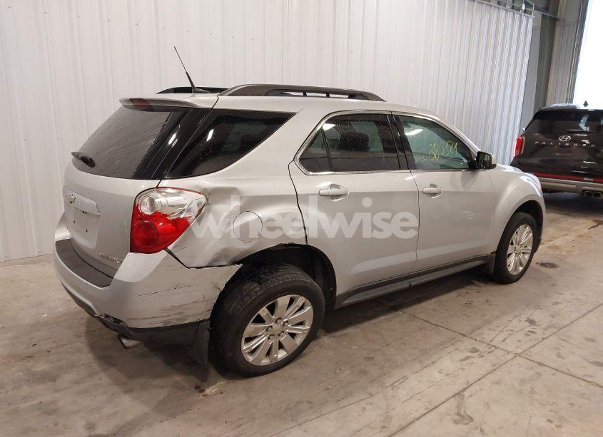 Photo 4 of 2011 Chevrolet Equinox 2LT (VIN 2CNFLNE57B6293288)