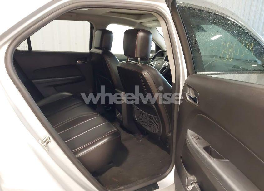 Photo 8 of 2011 Chevrolet Equinox 2LT (VIN 2CNFLNE57B6293288)