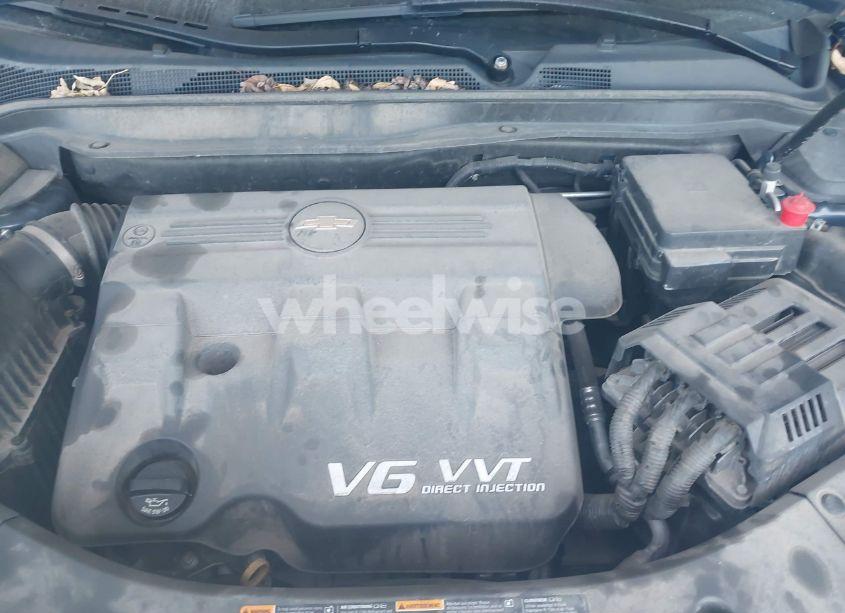 Photo 10 of 2011 Chevrolet Equinox 2LT (VIN 2CNFLNE58B6298094)