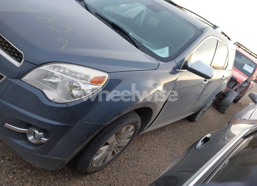 Photo 2 of 2011 Chevrolet Equinox 2LT (VIN 2CNFLNE58B6298094)