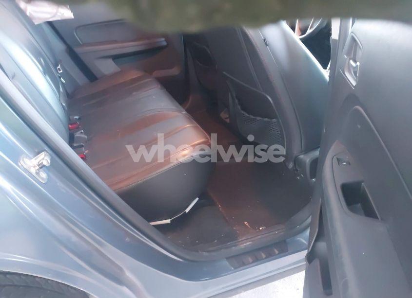 Photo 8 of 2011 Chevrolet Equinox 2LT (VIN 2CNFLNE58B6298094)