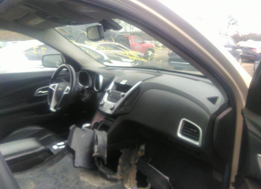 Photo 5 of 2011 Chevrolet Equinox 2LT (VIN 2CNFLNE58B6460905)
