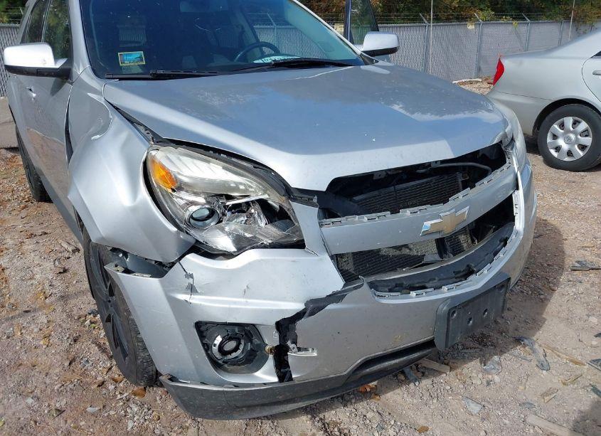 Photo 6 of 2011 Chevrolet Equinox 2LT (VIN 2CNFLNE58B6463318)