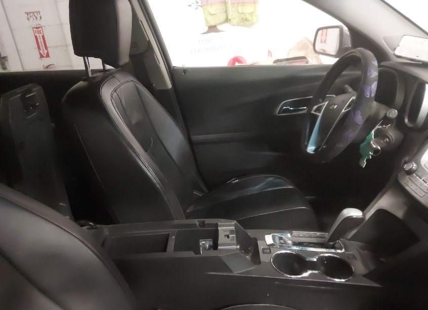 Photo 5 of 2011 Chevrolet Equinox 2LT (VIN 2CNFLNEC4B6359116)
