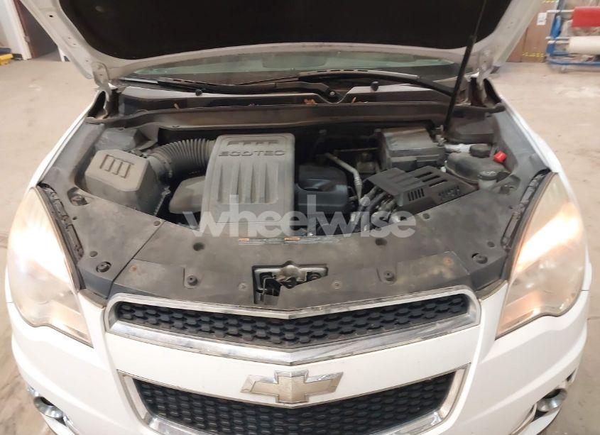Photo 10 of 2011 Chevrolet Equinox 2LT (VIN 2CNFLNEC9B6272005)