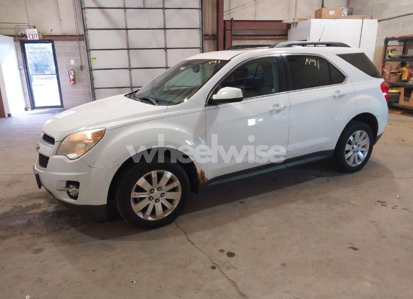 Photo 2 of 2011 Chevrolet Equinox 2LT (VIN 2CNFLNEC9B6272005)