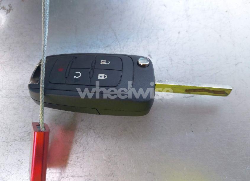 Photo 11 of 2011 Chevrolet Equinox 2LT (VIN 2CNFLNECXB6230989)