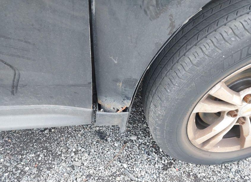 Photo 14 of 2011 Chevrolet Equinox 2LT (VIN 2CNFLNECXB6346273)