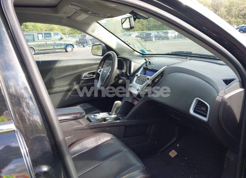 Photo 5 of 2010 Chevrolet Equinox LT (VIN 2CNFLNEW0A6292698)