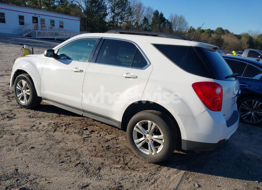 Photo 3 of 2010 Chevrolet Equinox LT (VIN 2CNFLNEW0A6382370)