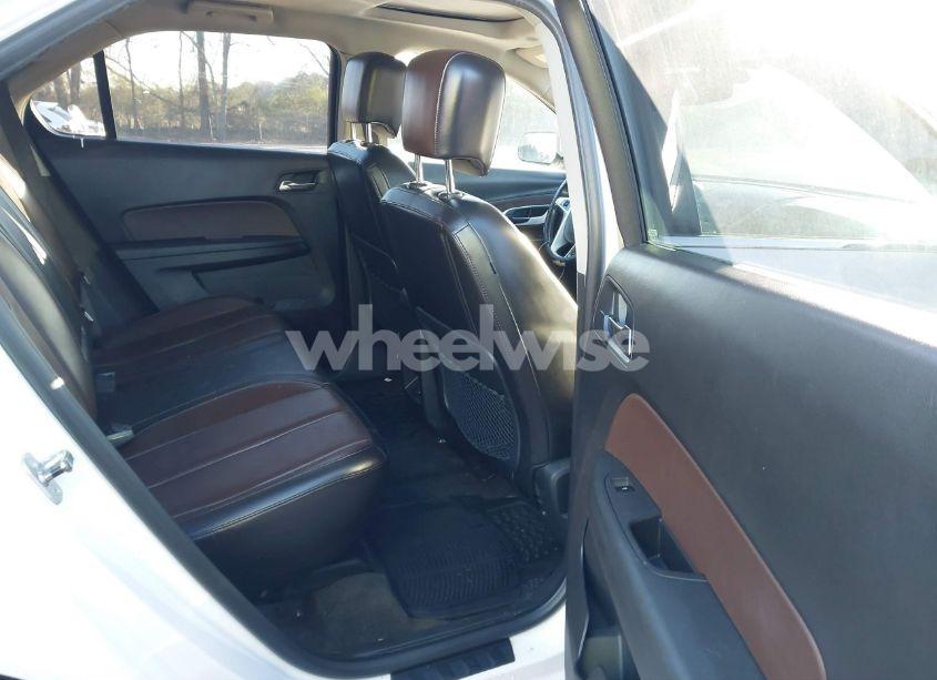 Photo 8 of 2010 Chevrolet Equinox LT (VIN 2CNFLNEW0A6382370)