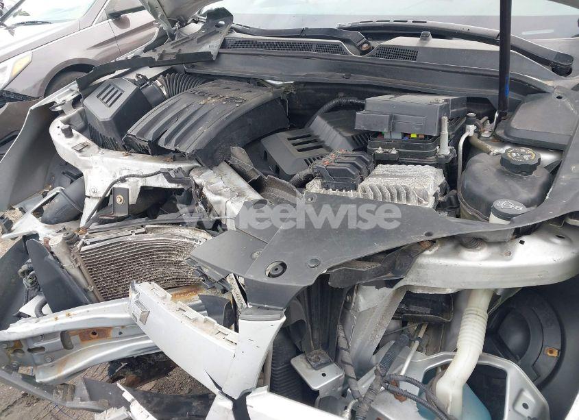 Photo 10 of 2010 Chevrolet Equinox LT (VIN 2CNFLNEW3A6286670)