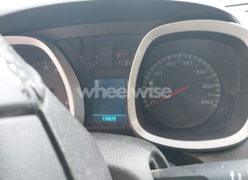 Photo 7 of 2010 Chevrolet Equinox LT (VIN 2CNFLNEW3A6286670)