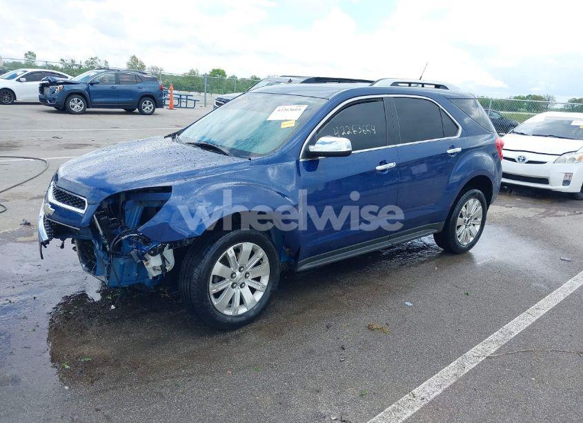 Photo 2 of 2010 Chevrolet Equinox LT (VIN 2CNFLNEW3A6400988)