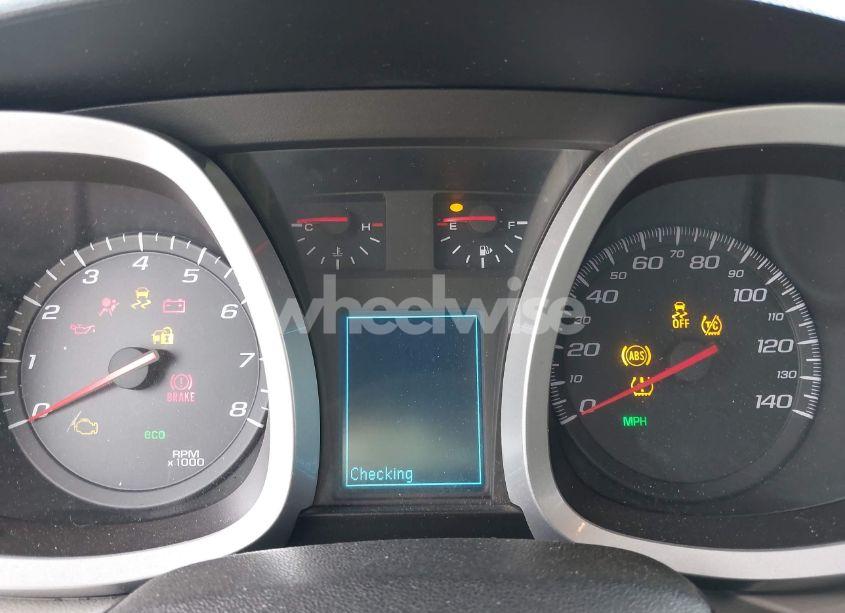 Photo 7 of 2010 Chevrolet Equinox LT (VIN 2CNFLNEW3A6400988)