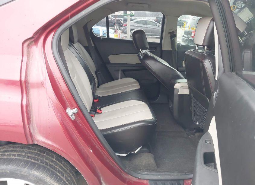 Photo 8 of 2010 Chevrolet Equinox LT (VIN 2CNFLNEW5A6365001)