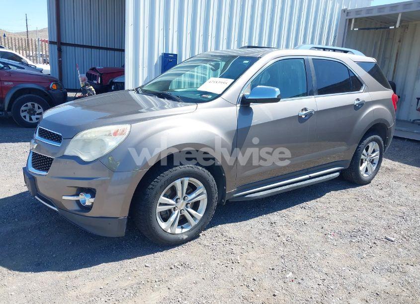 Photo 2 of 2010 Chevrolet Equinox LT (VIN 2CNFLNEW8A6301955)