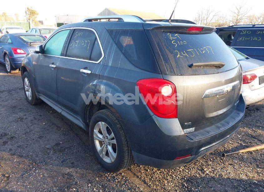 Photo 3 of 2010 Chevrolet Equinox LT (VIN 2CNFLNEW8A6402428)