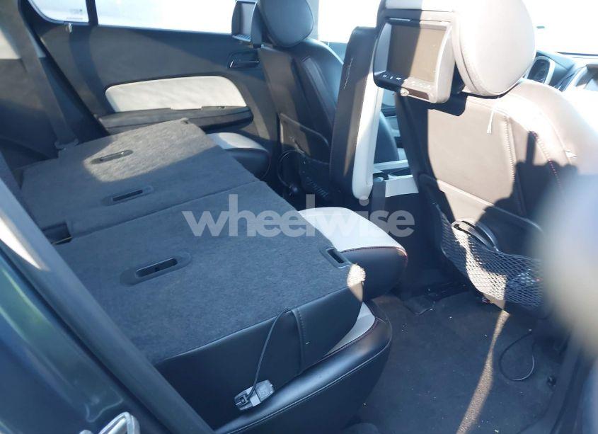 Photo 8 of 2010 Chevrolet Equinox LT (VIN 2CNFLNEW8A6402428)