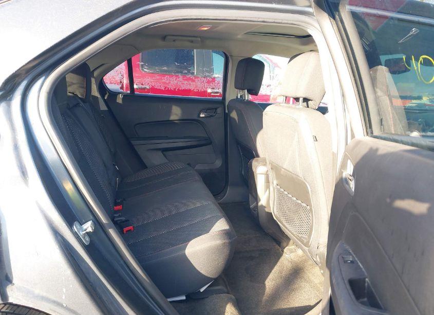 Photo 8 of 2010 Chevrolet Equinox LT (VIN 2CNFLNEW9A6376812)