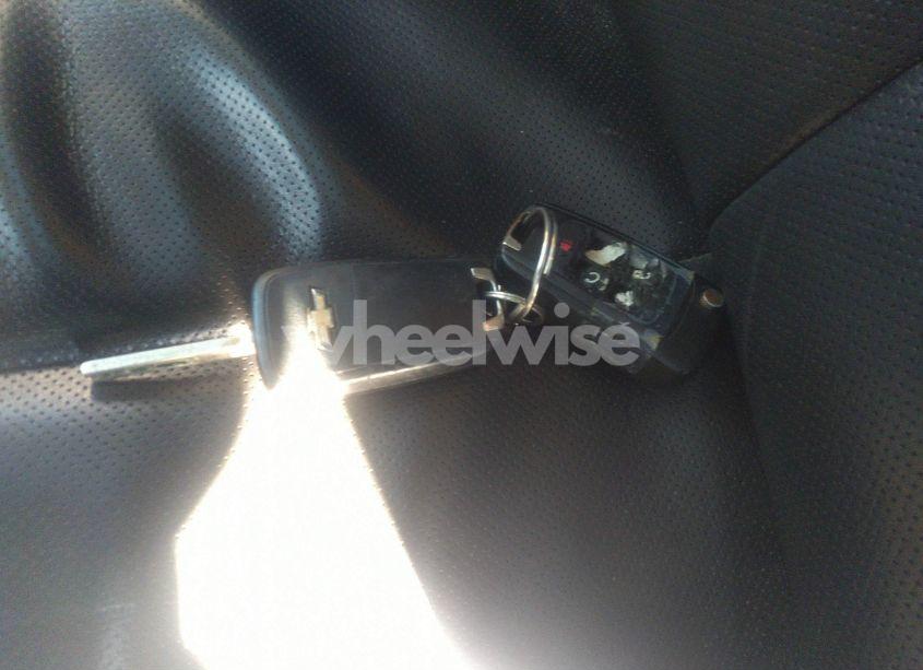 Photo 11 of 2010 Chevrolet Equinox LT (VIN 2CNFLNEWXA6376673)