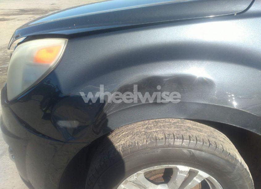 Photo 6 of 2010 Chevrolet Equinox LT (VIN 2CNFLNEWXA6376673)