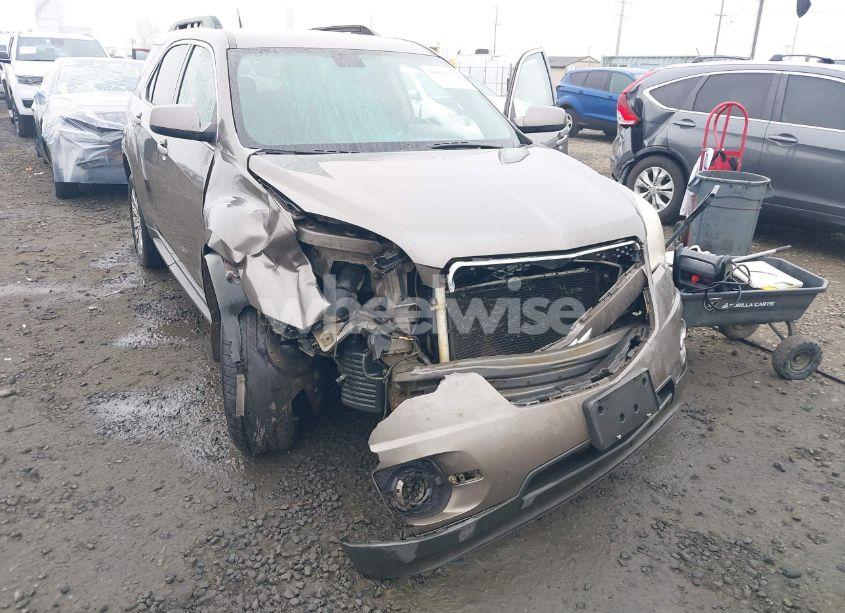 Photo 6 of 2010 Chevrolet Equinox LT (VIN 2CNFLNEY0A6391958)