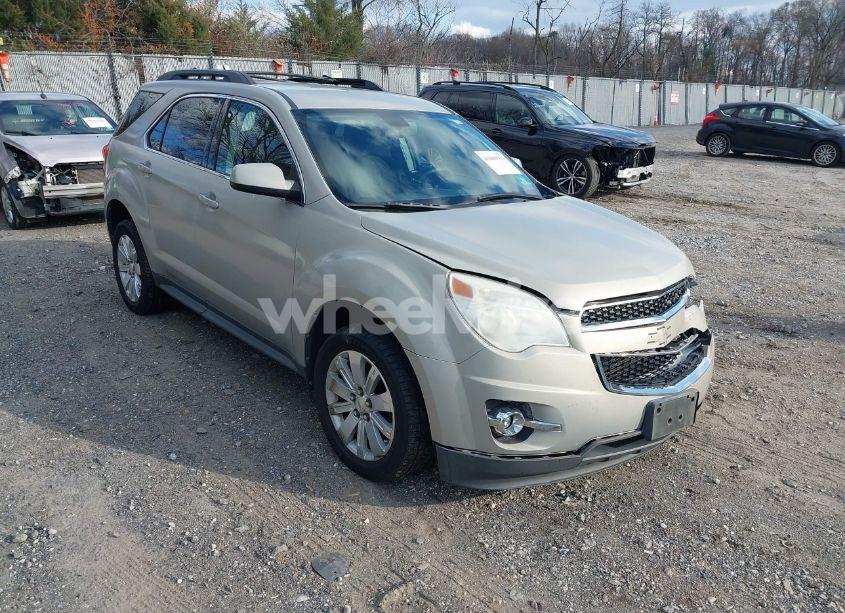 2010 Chevrolet Equinox LT (VIN 2CNFLNEY1A6329260) main photo
