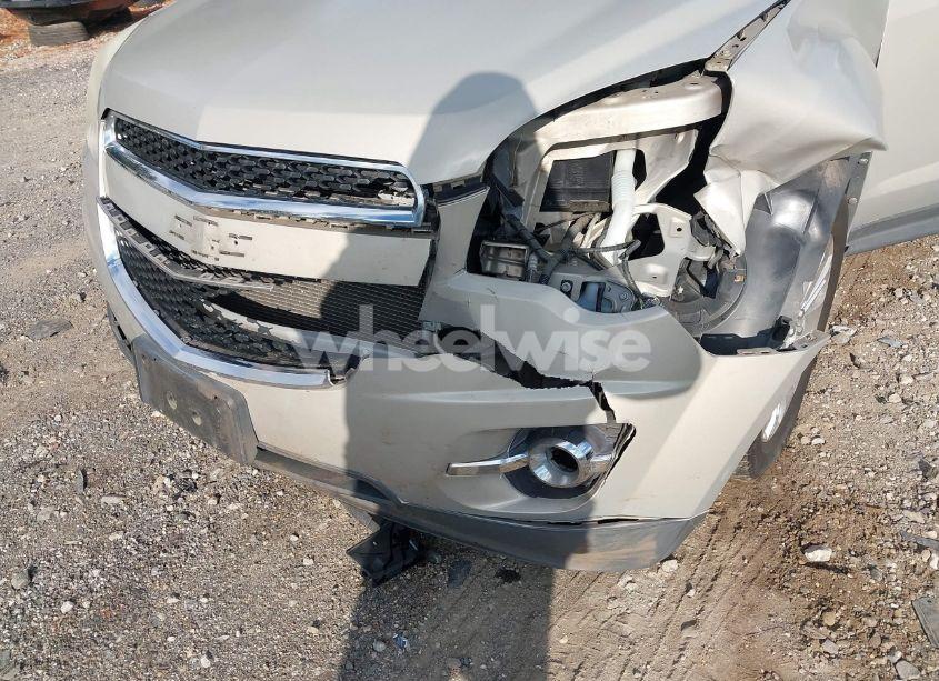 Photo 6 of 2010 Chevrolet Equinox LT (VIN 2CNFLNEY1A6329260)