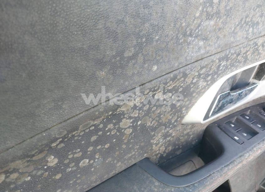 Photo 12 of 2010 Chevrolet Equinox LT (VIN 2CNFLNEY2A6200833)