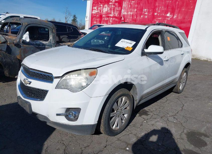 Photo 2 of 2010 Chevrolet Equinox LT (VIN 2CNFLNEY2A6200833)