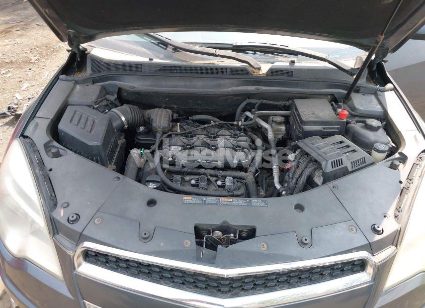 Photo 10 of 2010 Chevrolet Equinox LT (VIN 2CNFLNEY3A6267909)