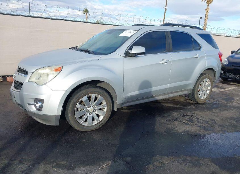 Photo 2 of 2010 Chevrolet Equinox LT (VIN 2CNFLNEY4A6207640)