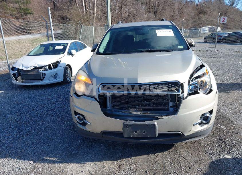 Photo 12 of 2010 Chevrolet Equinox LT (VIN 2CNFLNEY5A6292553)