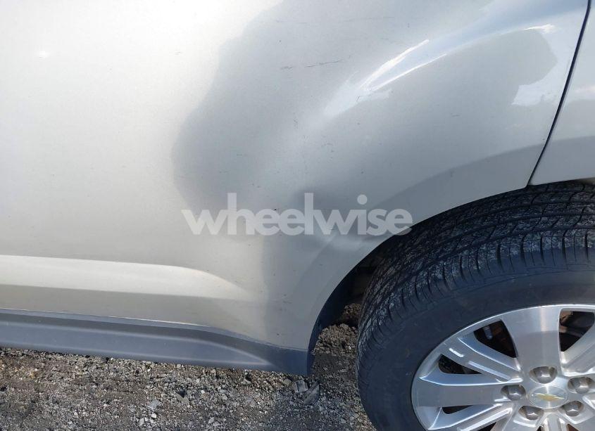 Photo 17 of 2010 Chevrolet Equinox LT (VIN 2CNFLNEY5A6292553)