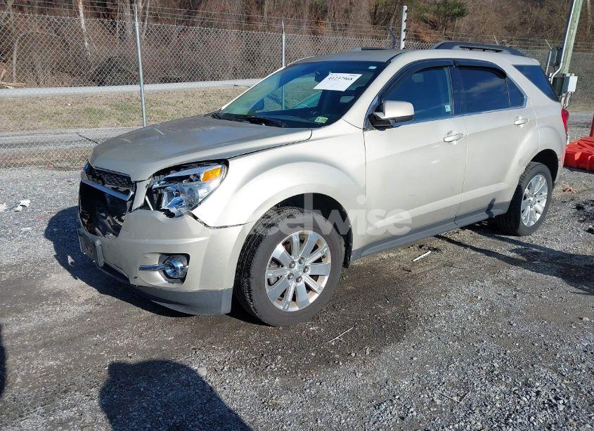 Photo 2 of 2010 Chevrolet Equinox LT (VIN 2CNFLNEY5A6292553)