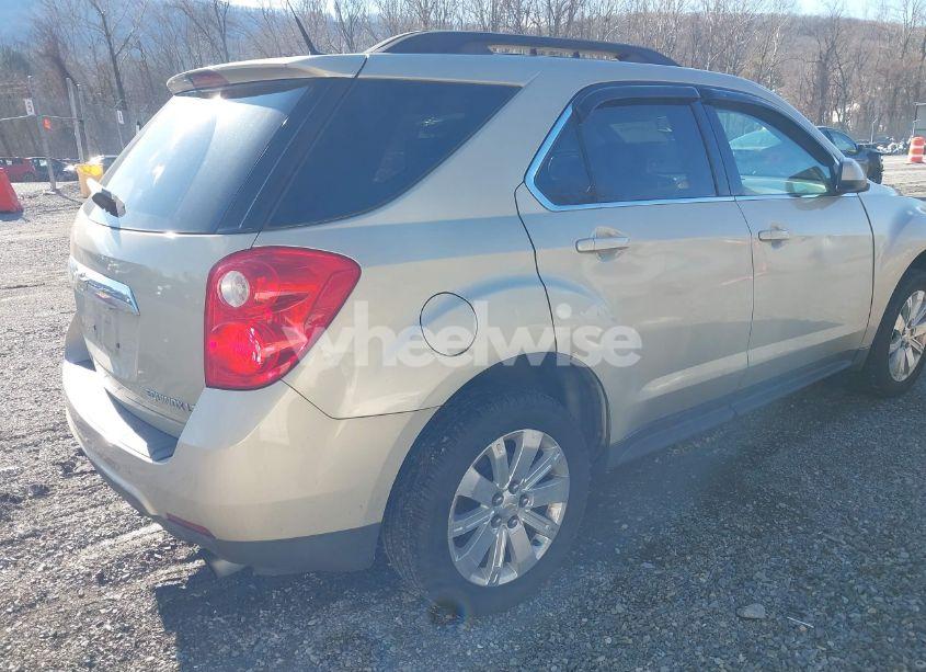 Photo 4 of 2010 Chevrolet Equinox LT (VIN 2CNFLNEY5A6292553)