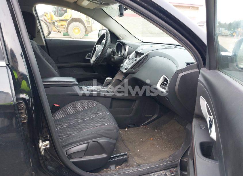 Photo 5 of 2010 Chevrolet Equinox LT (VIN 2CNFLNEY5A6397769)