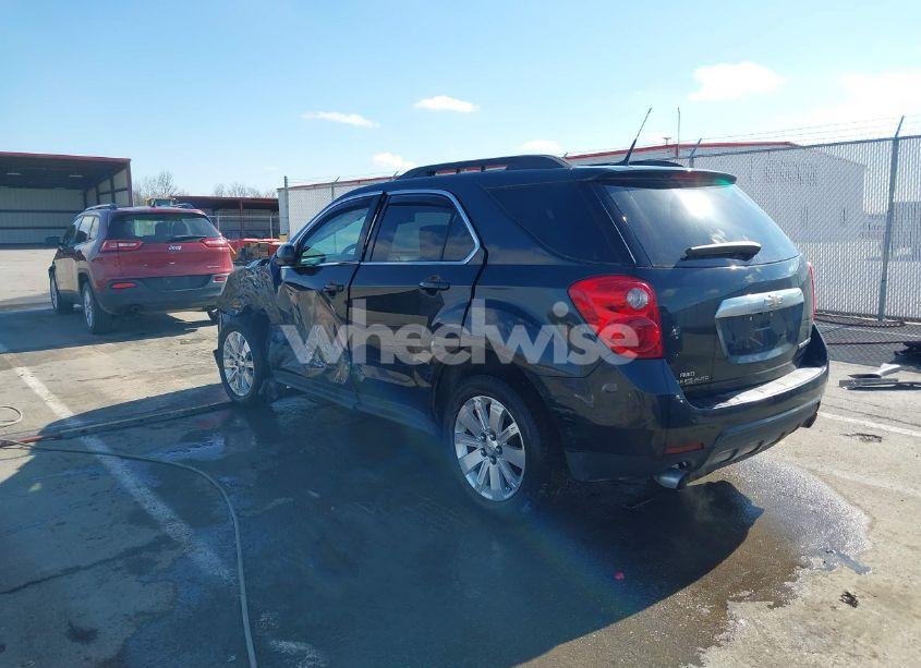 Photo 3 of 2010 Chevrolet Equinox LT (VIN 2CNFLNEY6A6317668)