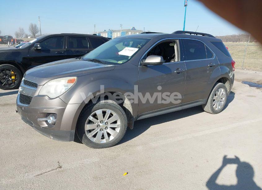 Photo 2 of 2010 Chevrolet Equinox LT (VIN 2CNFLNEY7A6245864)