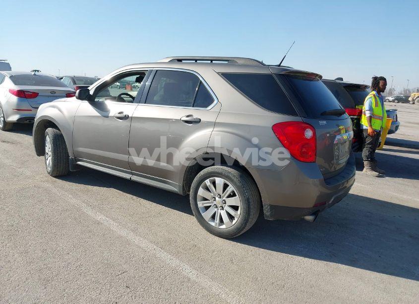 Photo 3 of 2010 Chevrolet Equinox LT (VIN 2CNFLNEY7A6245864)