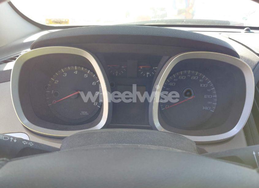 Photo 7 of 2010 Chevrolet Equinox LT (VIN 2CNFLNEY7A6245864)