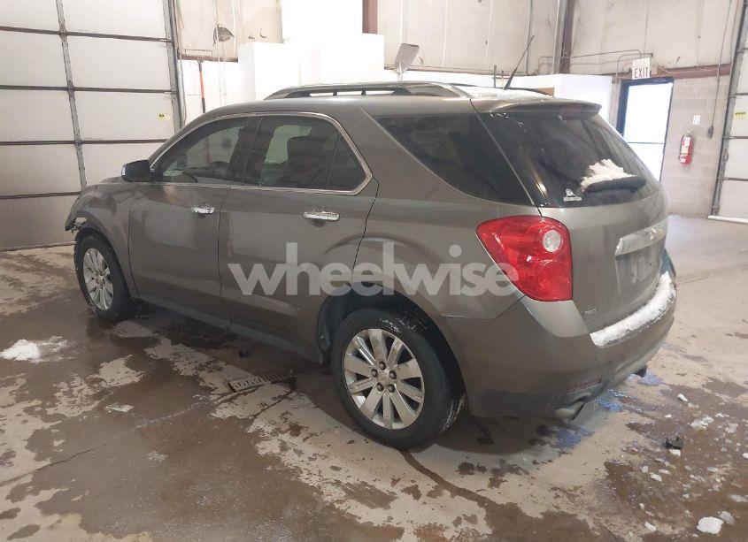 Photo 3 of 2010 Chevrolet Equinox LT (VIN 2CNFLNEY8A6323116)