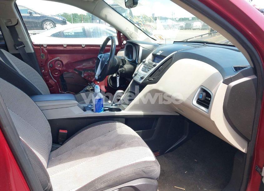 Photo 5 of 2011 Chevrolet Equinox 2LT (VIN 2CNFLPE51B6315474)