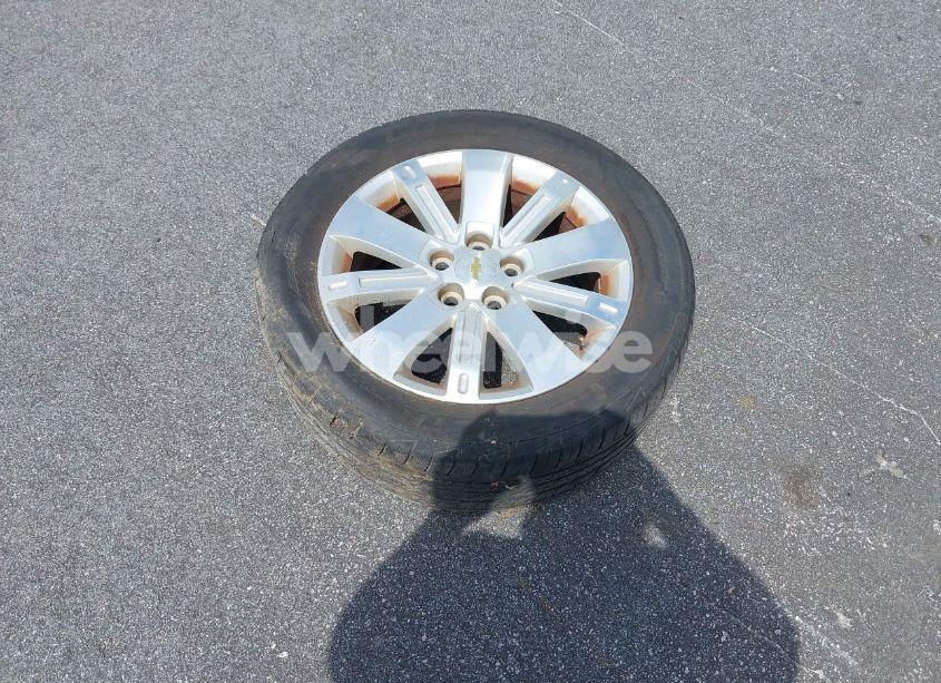 Photo 12 of 2011 Chevrolet Equinox 2LT (VIN 2CNFLPE51B6438210)