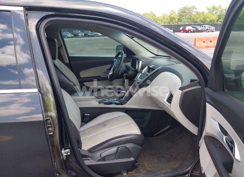 Photo 5 of 2011 Chevrolet Equinox 2LT (VIN 2CNFLPE51B6438210)