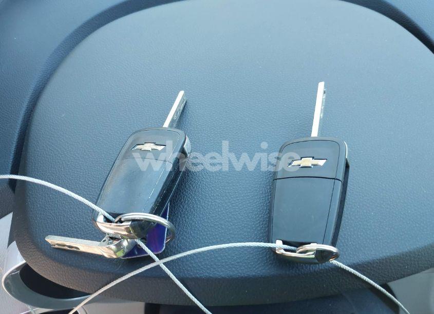 Photo 11 of 2011 Chevrolet Equinox 2LT (VIN 2CNFLPE52B6342795)