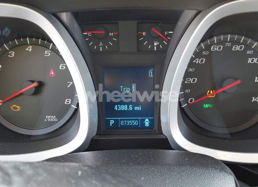 Photo 7 of 2011 Chevrolet Equinox 2LT (VIN 2CNFLPE55B6435889)